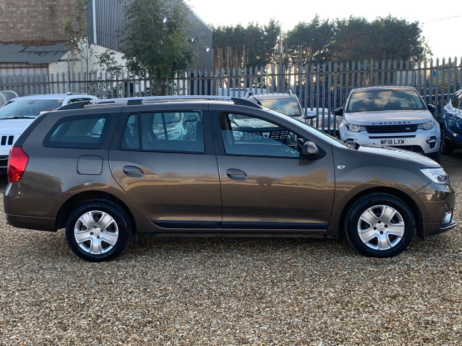 Used Dacia Logan MCV 2017 for sale - 76440879: Photo 7