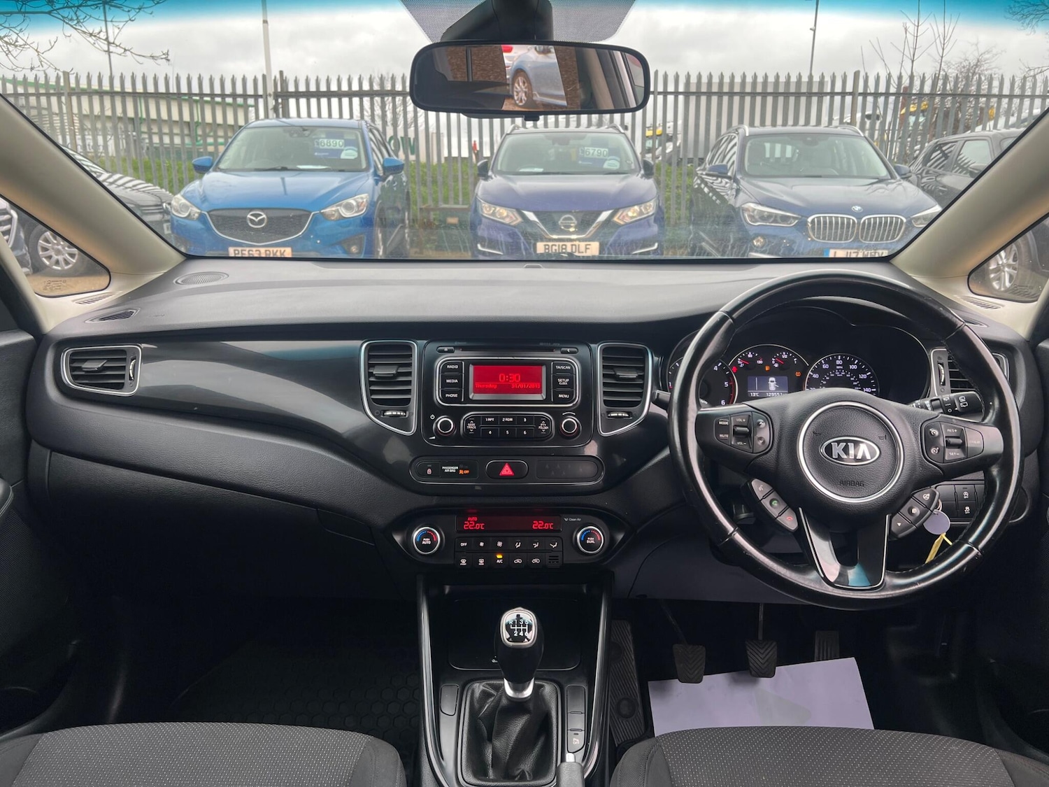 Used Kia Carens 2014 for sale - 77645711: Photo 29