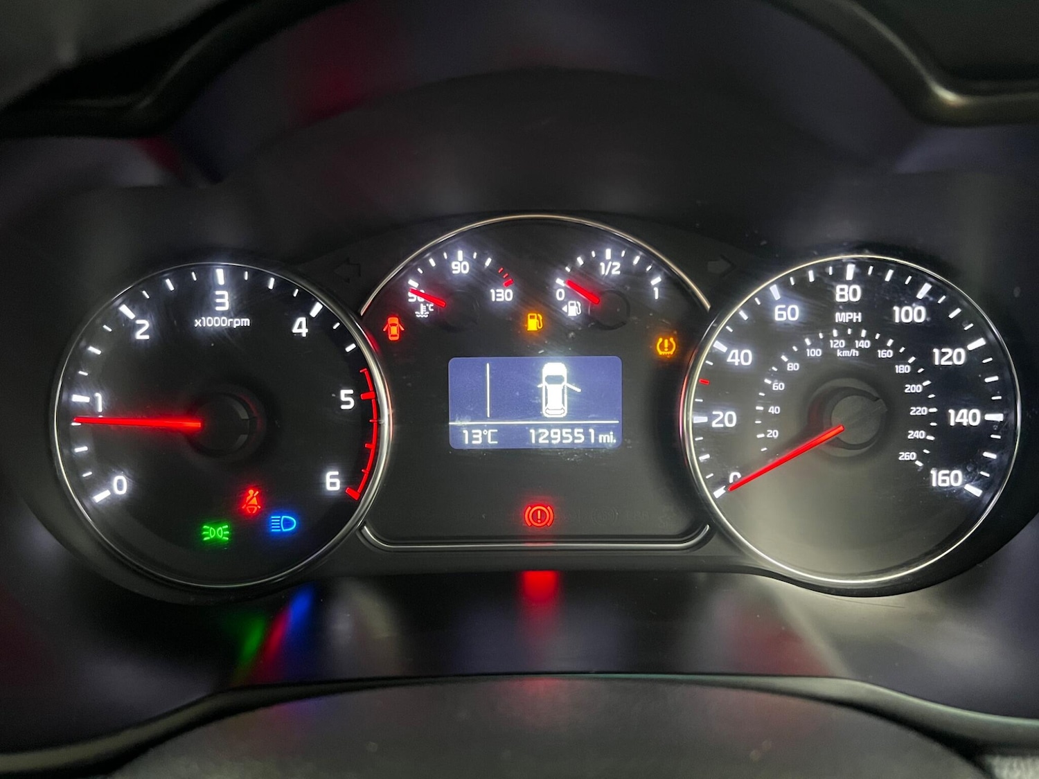 Used Kia Carens 2014 for sale - 77645711: Photo 31