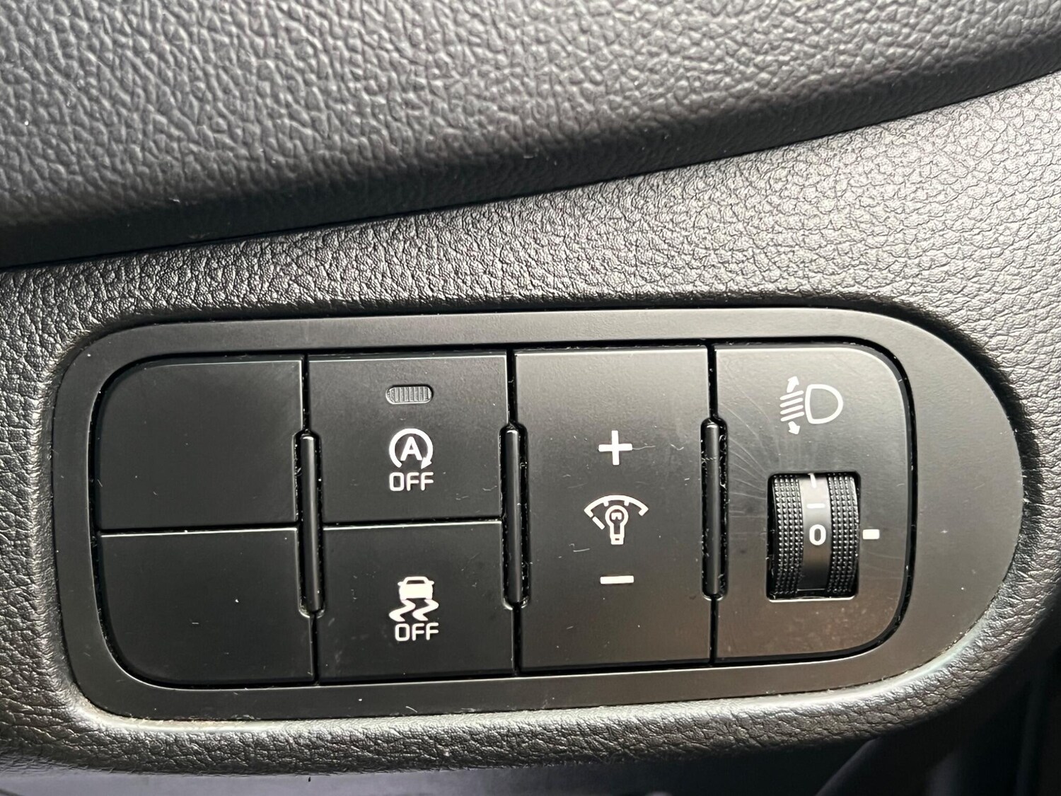 Used Kia Carens 2014 for sale - 77645711: Photo 38