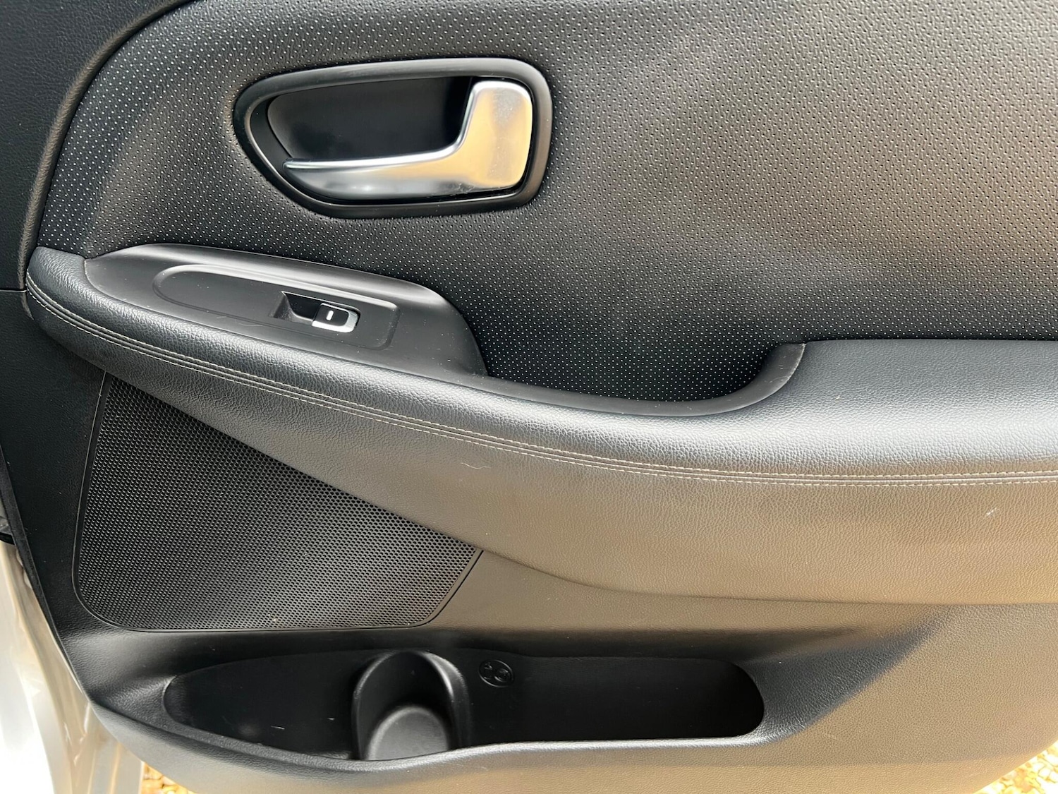 Used Kia Carens 2014 for sale - 77645711: Photo 61