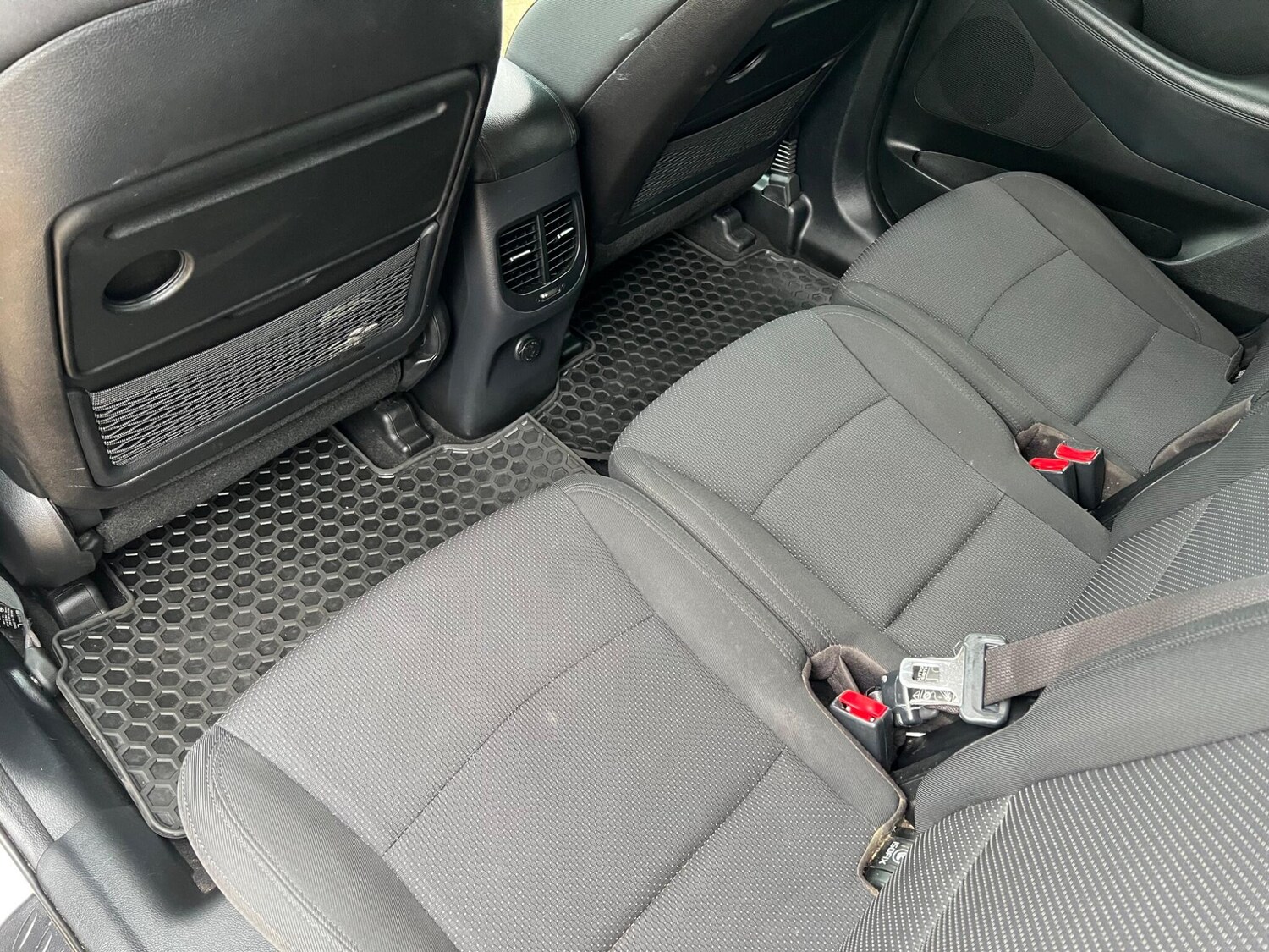 Used Kia Carens 2014 for sale - 77645711: Photo 69