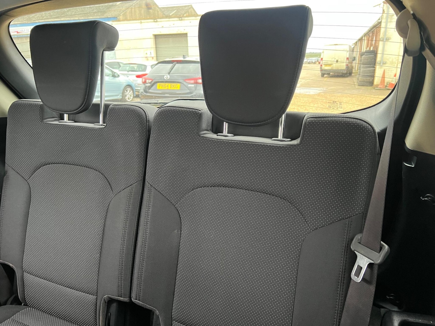 Used Kia Carens 2014 for sale - 77645711: Photo 74