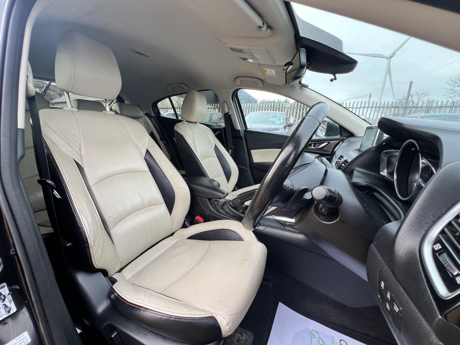 Used Mazda Mazda3 2014 for sale - 77940778: Photo 24