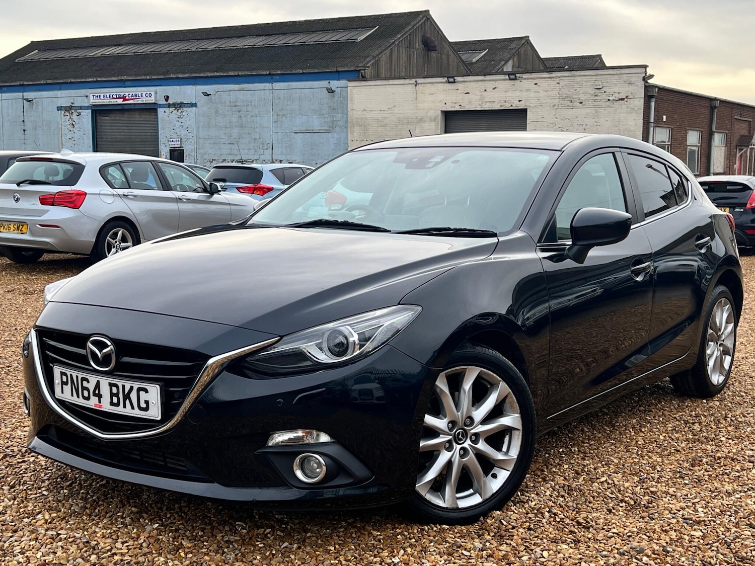 Used Mazda Mazda3 2014 for sale - 77940778: Photo 3