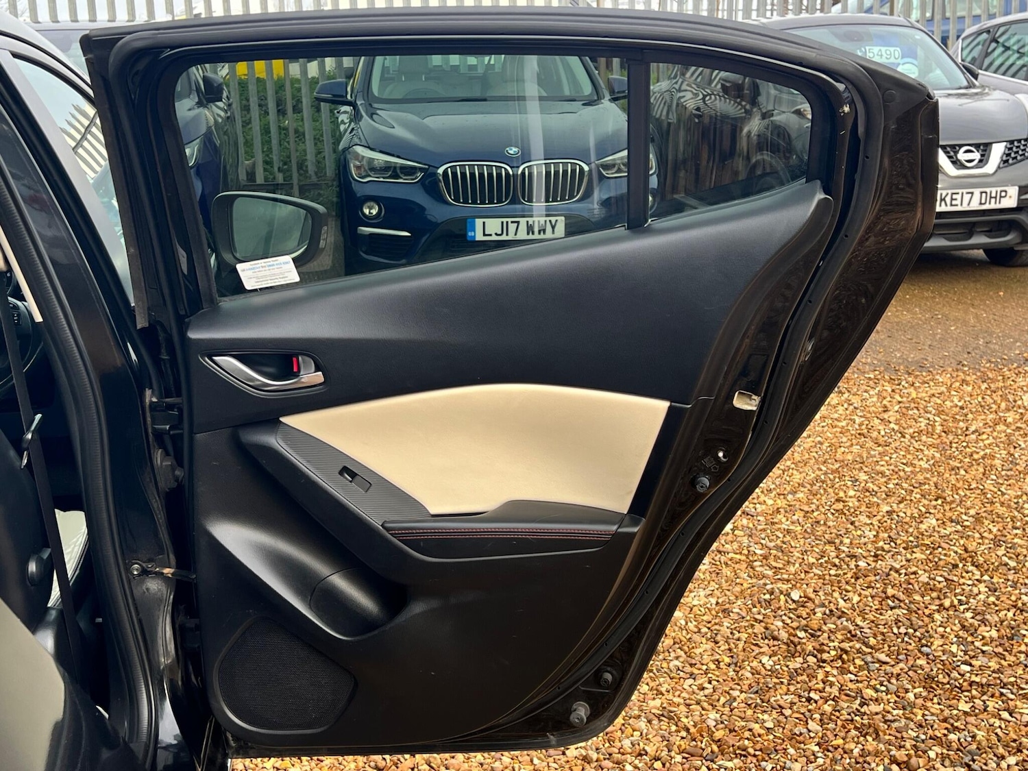 Used Mazda Mazda3 2014 for sale - 77940778: Photo 38