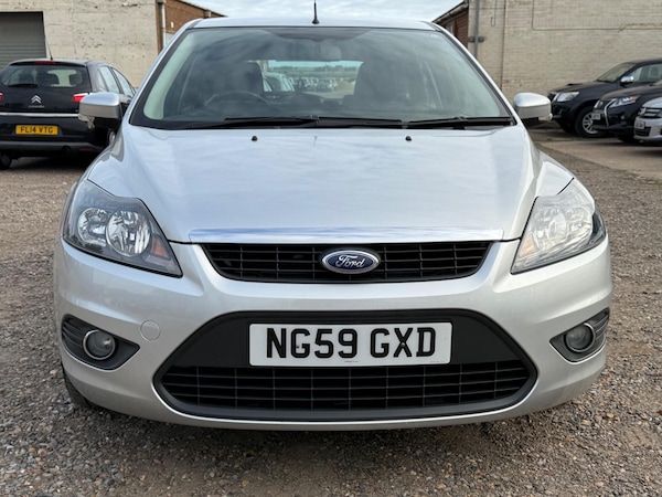 Used Ford Focus 2010 for sale - 76032043: Photo 16