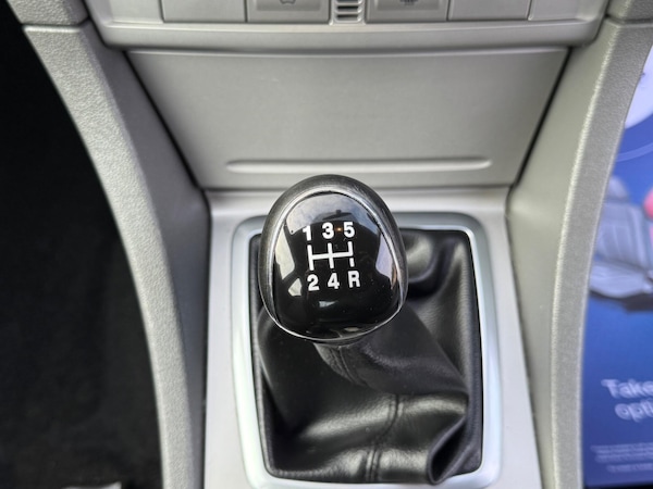 Used Ford Focus 2010 for sale - 76032043: Photo 30