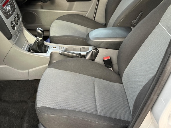 Used Ford Focus 2010 for sale - 76032043: Photo 39