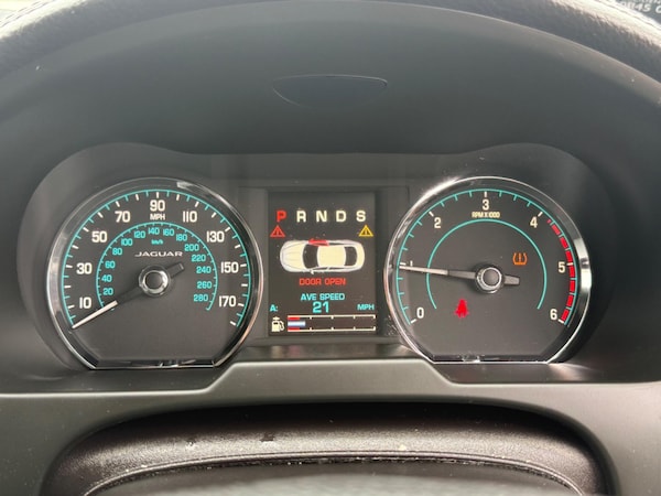 Used Jaguar XF 2015 for sale - 76200242: Photo 21