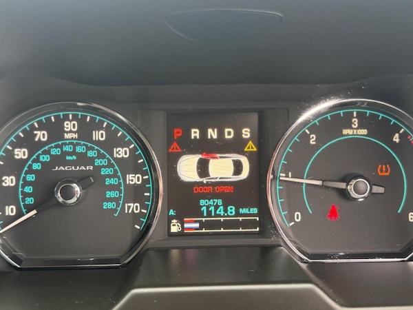 Used Jaguar XF 2015 for sale - 76200242: Photo 22