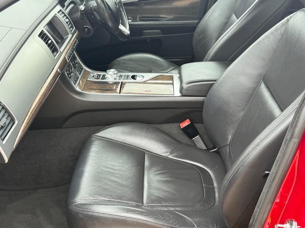 Used Jaguar XF 2015 for sale - 76200242: Photo 38