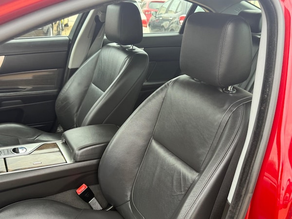 Used Jaguar XF 2015 for sale - 76200242: Photo 39