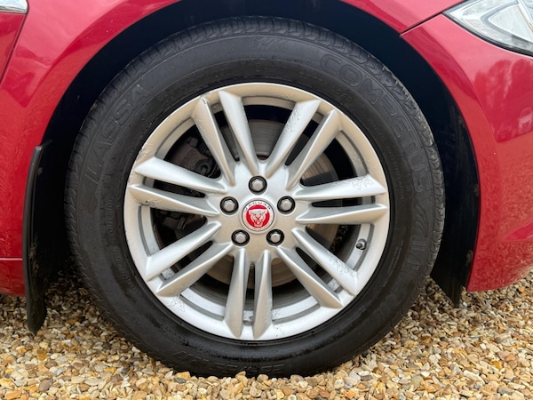 Used Jaguar XF 2015 for sale - 76200242: Photo 45
