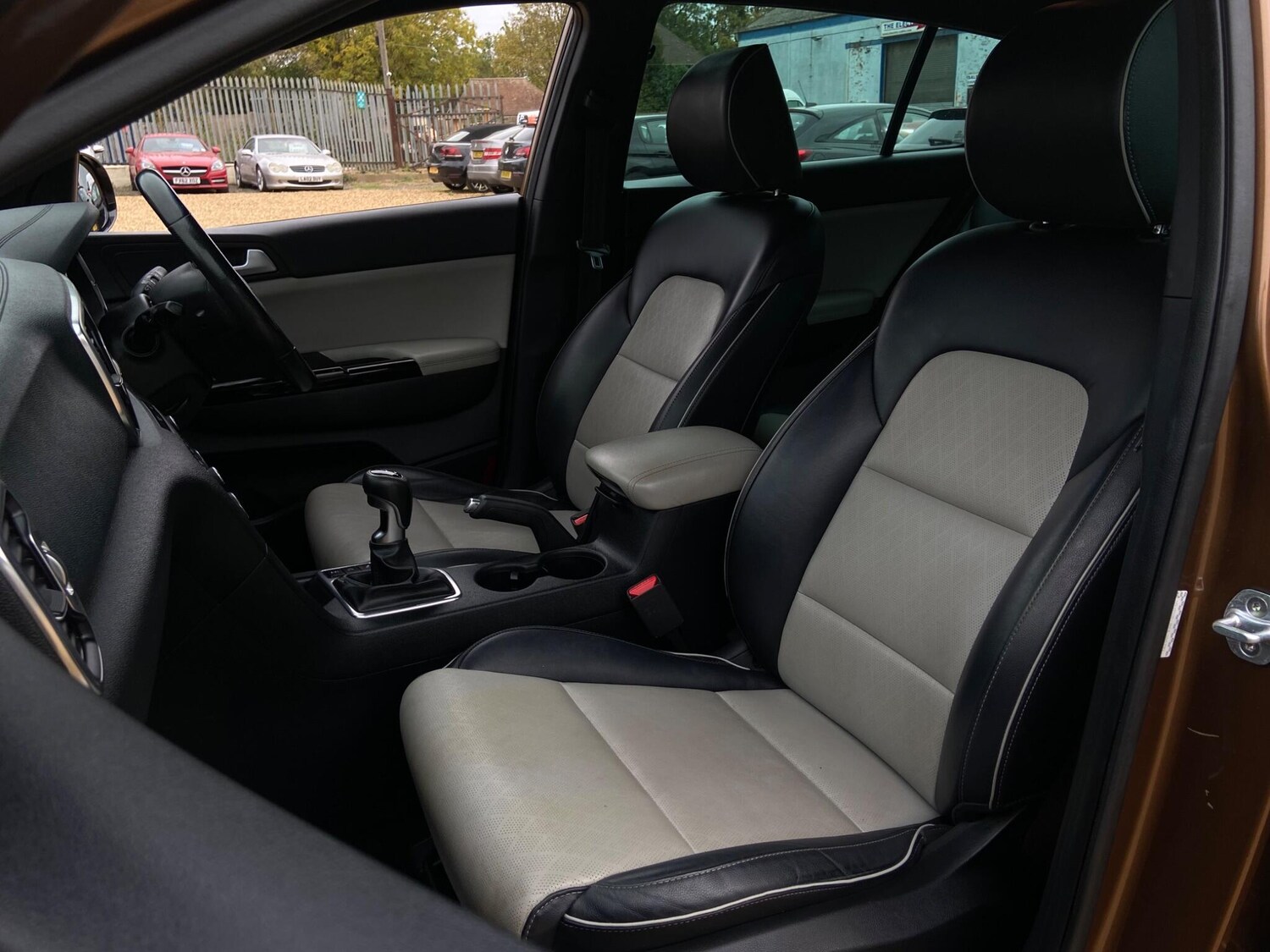 Used Kia Sportage 2017 for sale - 76271024: Photo 56