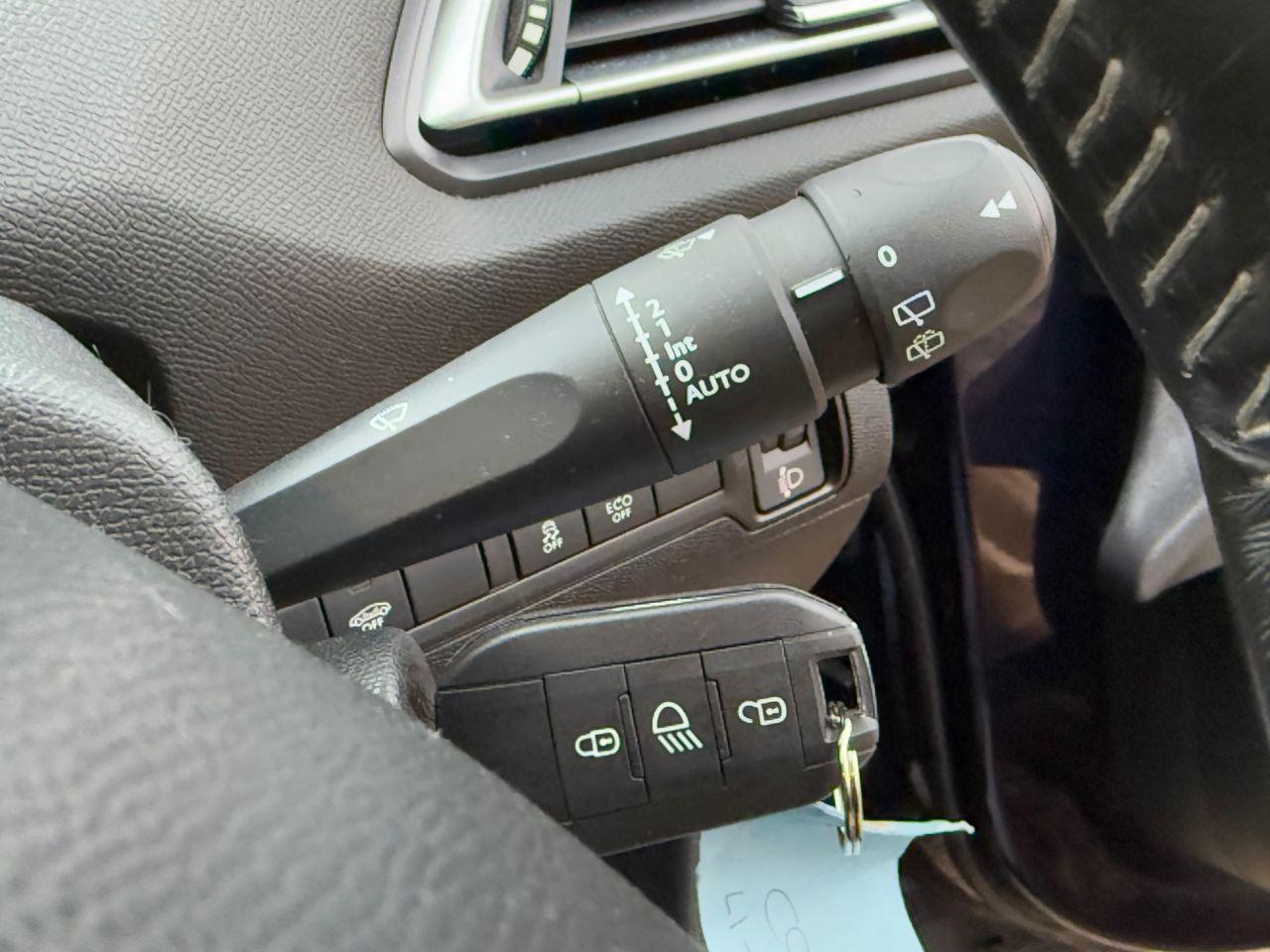 Used Peugeot 308 2015 for sale - 76855667: Photo 21