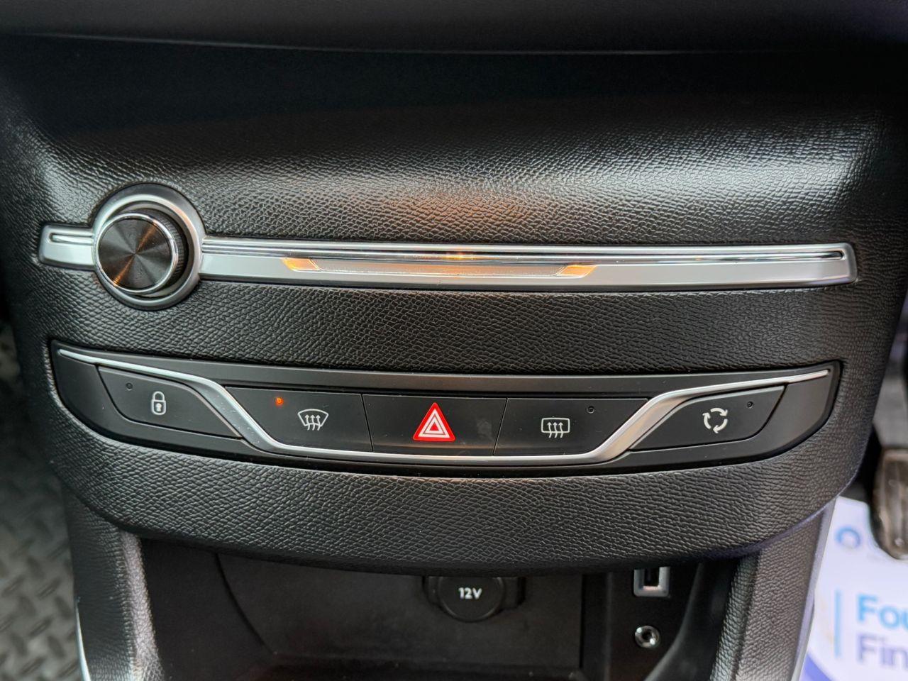 Used Peugeot 308 2015 for sale - 76855667: Photo 22