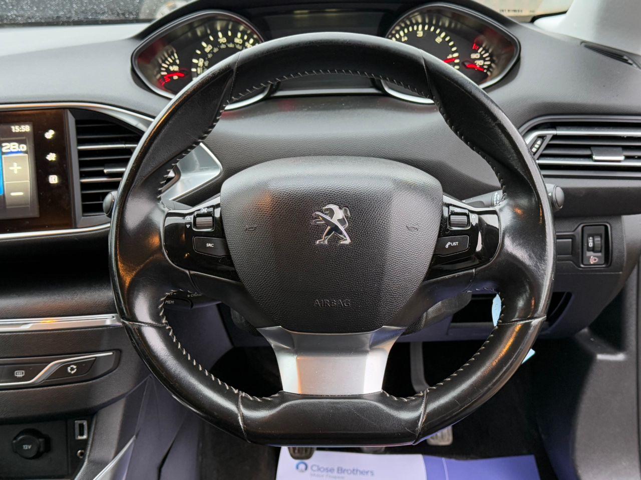 Used Peugeot 308 2015 for sale - 76855667: Photo 3