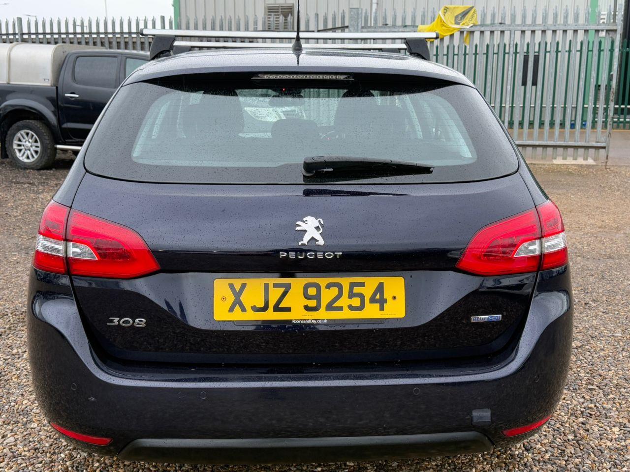 Used Peugeot 308 2015 for sale - 76855667: Photo 36