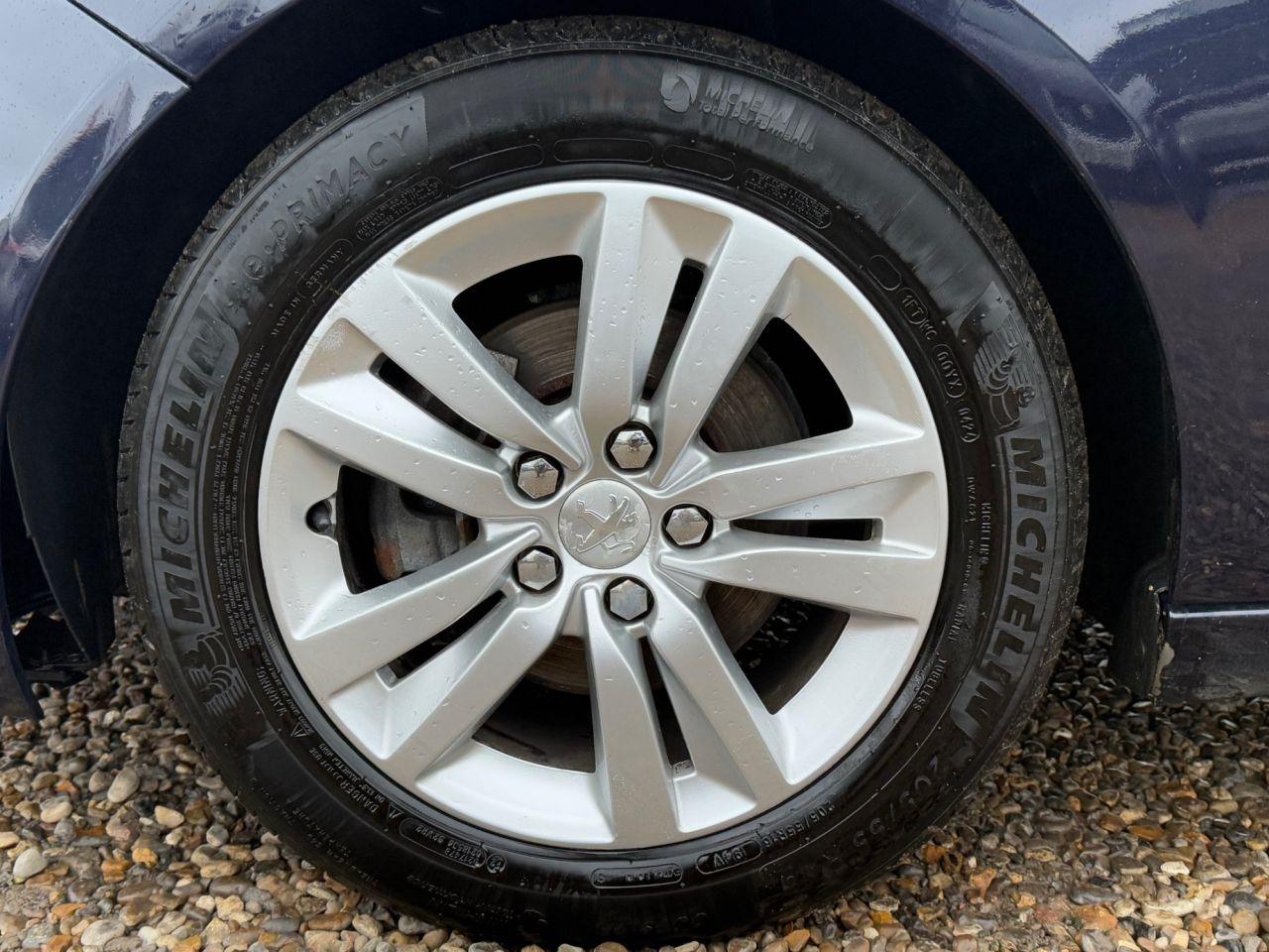 Used Peugeot 308 2015 for sale - 76855667: Photo 43