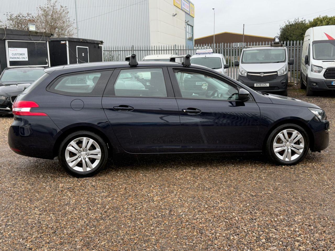 Used Peugeot 308 2015 for sale - 76855667: Photo 7
