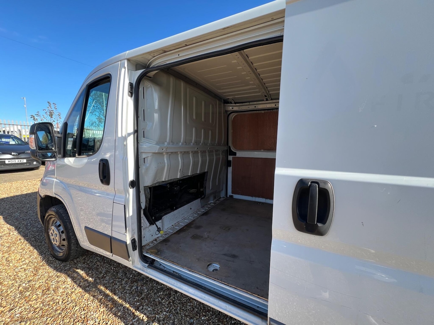 Used Peugeot Boxer 2017 for sale - 76995482: Photo 17