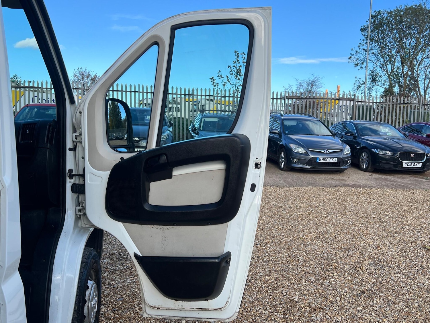 Used Peugeot Boxer 2017 for sale - 76995482: Photo 31