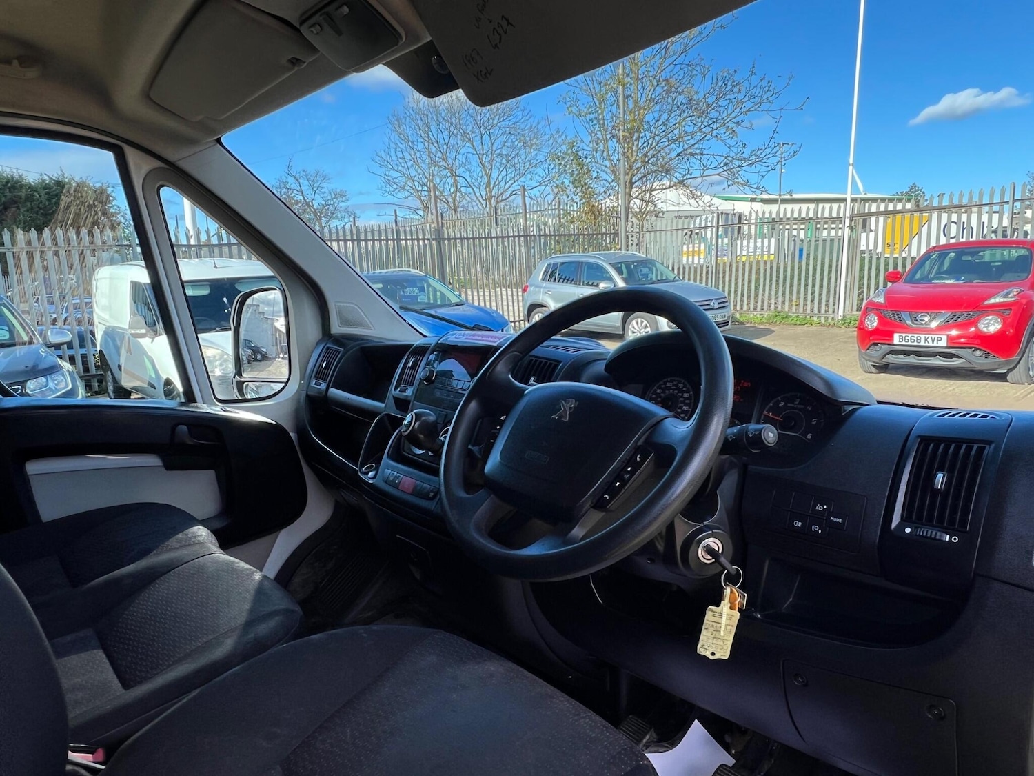 Used Peugeot Boxer 2017 for sale - 76995482: Photo 37