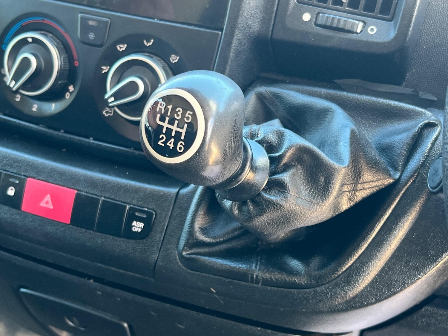 Used Peugeot Boxer 2017 for sale - 76995482: Photo 46