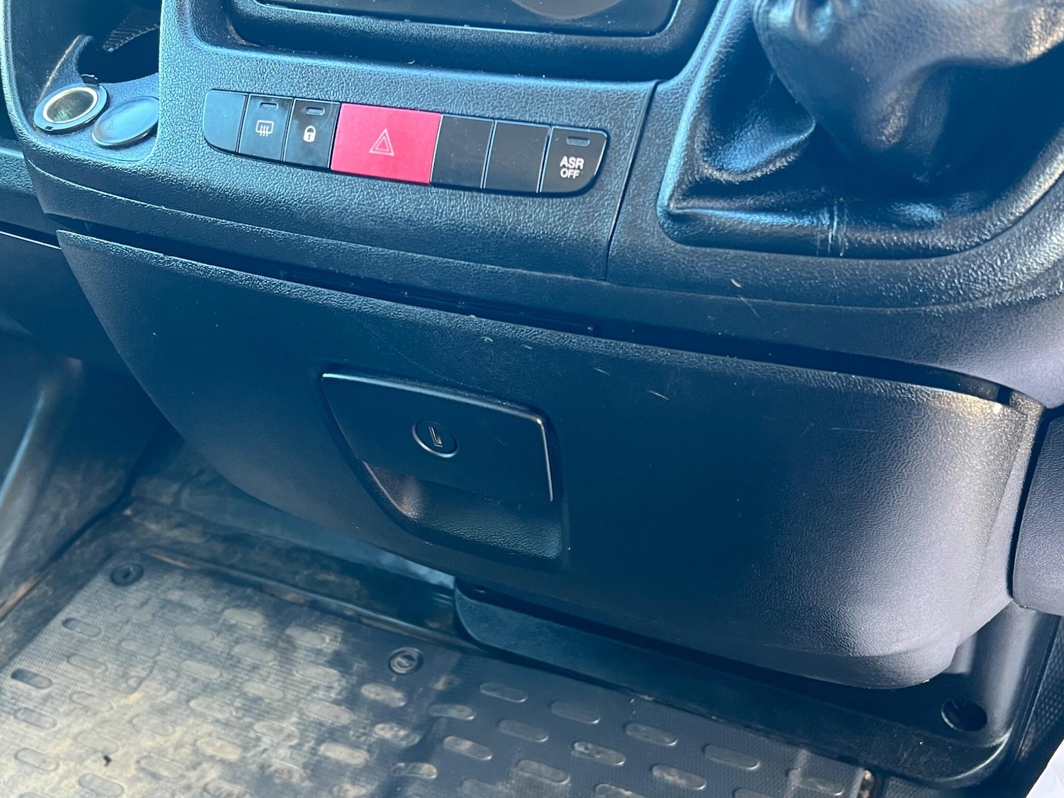 Used Peugeot Boxer 2017 for sale - 76995482: Photo 53