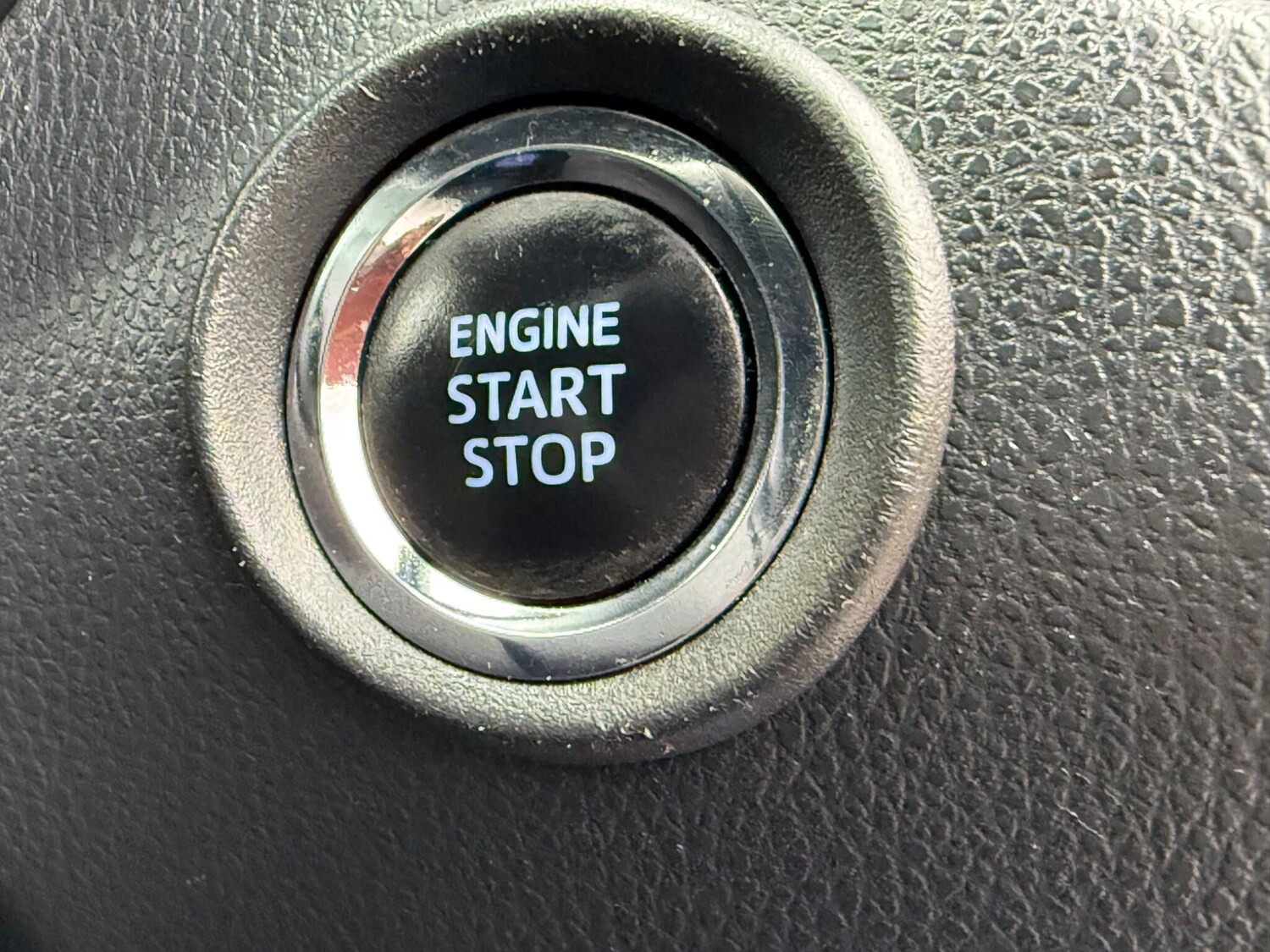 Used Toyota C-HR 2019 for sale - 75965045: Photo 24