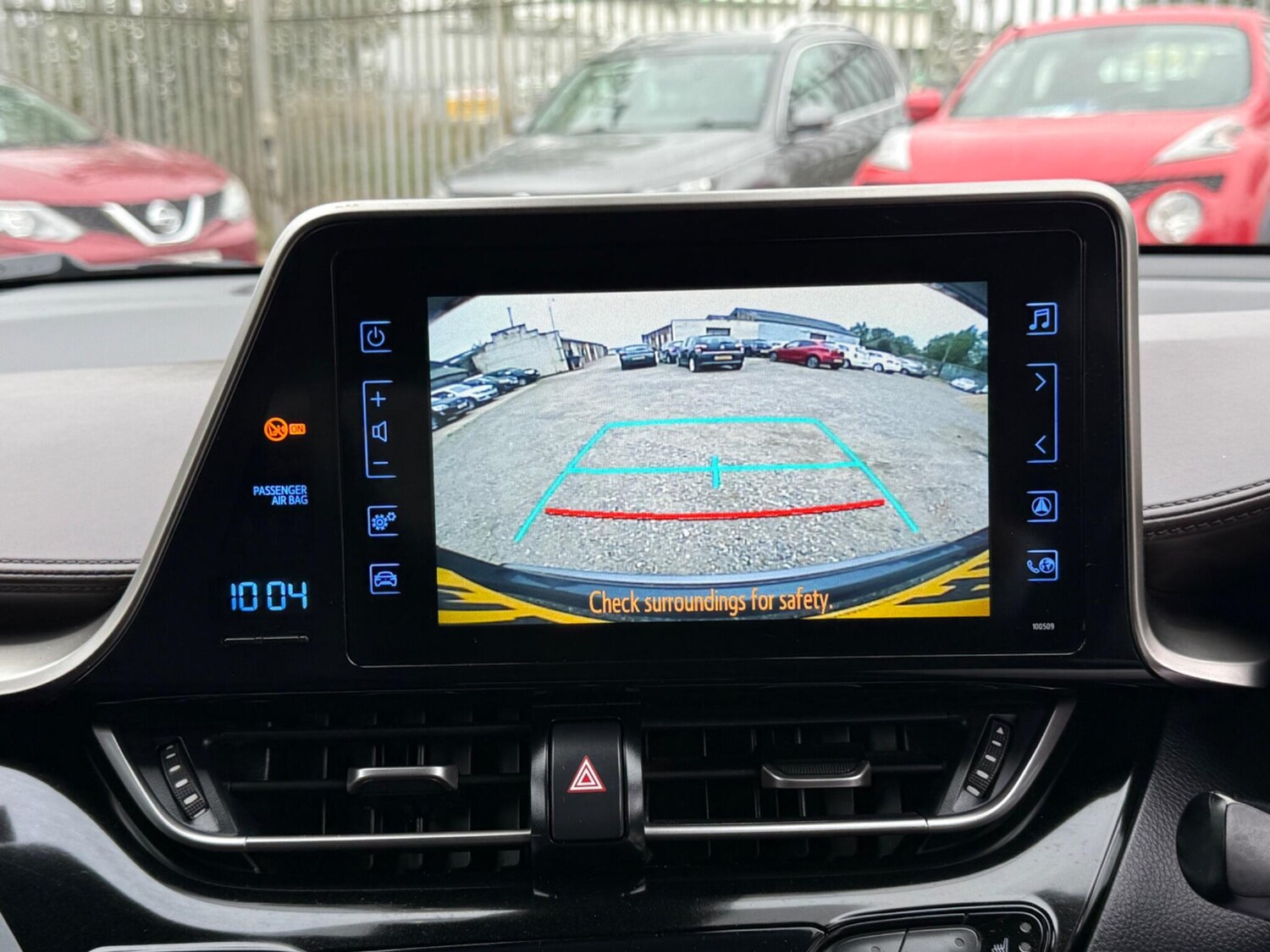 Used Toyota C-HR 2019 for sale - 75965045: Photo 34