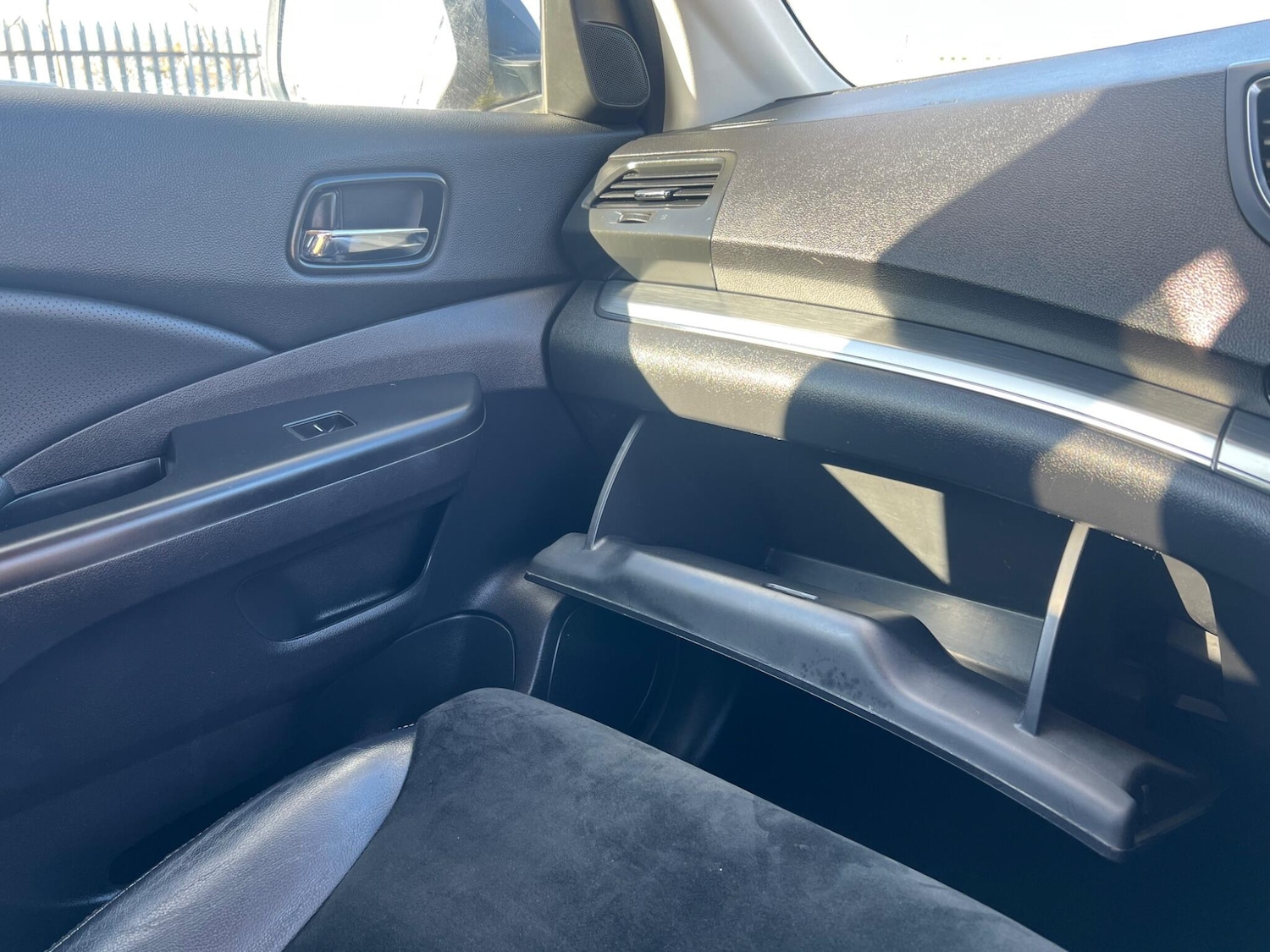 Used Honda CR-V 2017 for sale - 76446394: Photo 45