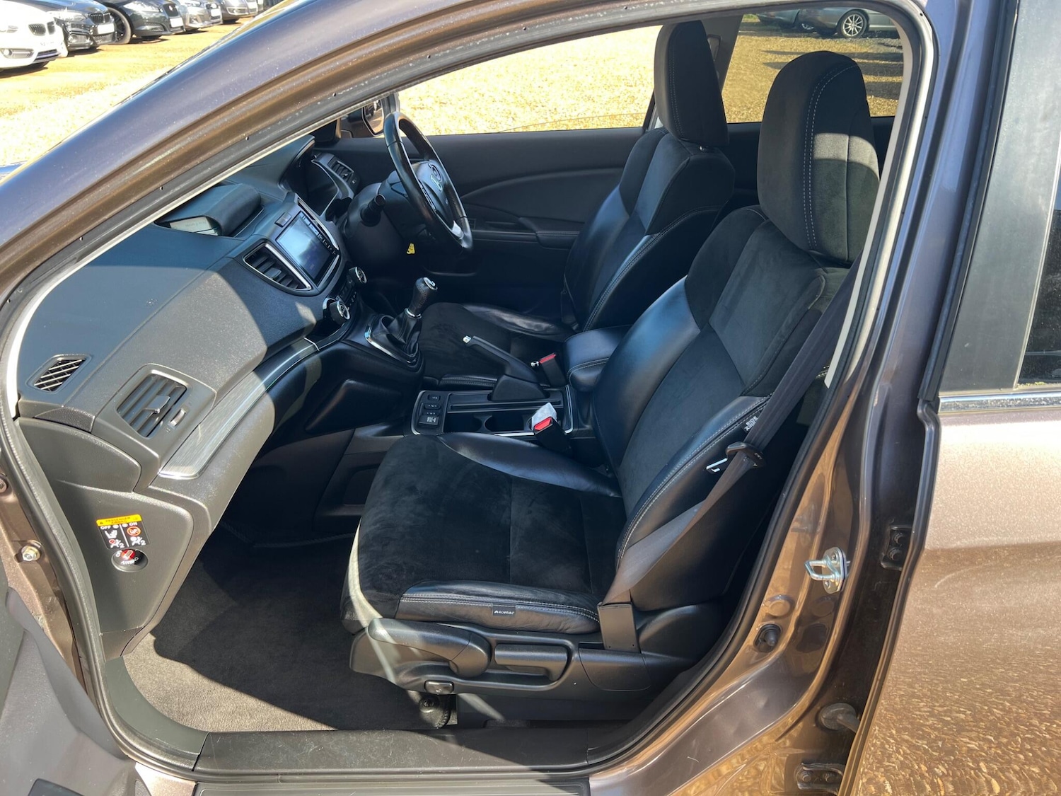 Used Honda CR-V 2017 for sale - 76446394: Photo 46