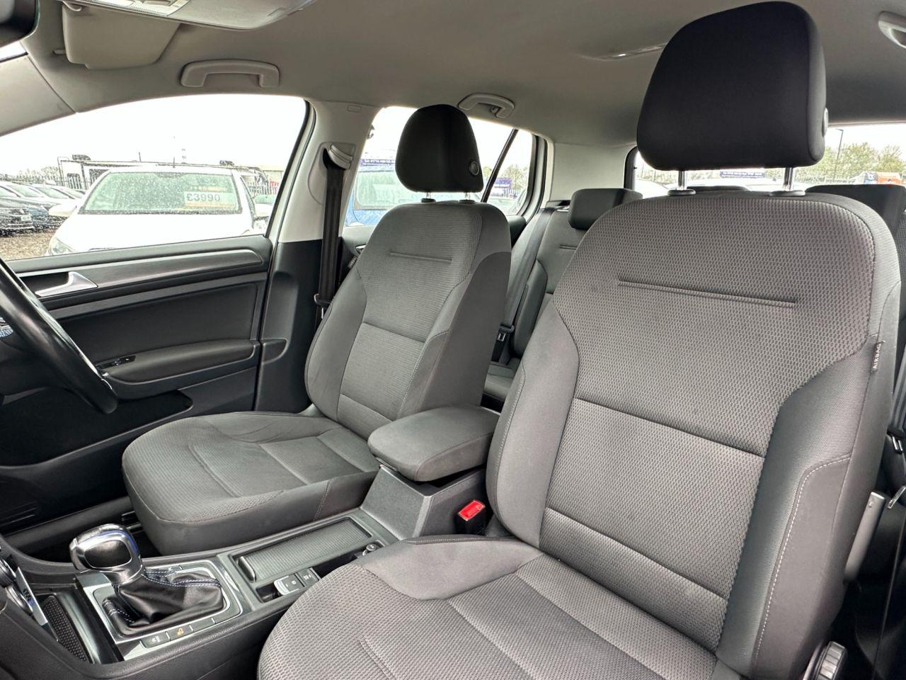 Used Volkswagen Golf 2018 for sale - 77066361: Photo 17