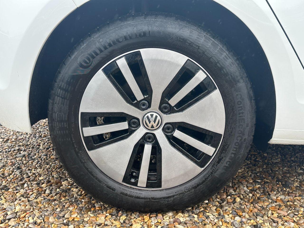 Used Volkswagen Golf 2018 for sale - 77066361: Photo 25