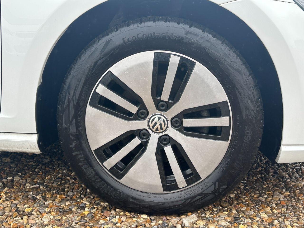 Used Volkswagen Golf 2018 for sale - 77066361: Photo 26