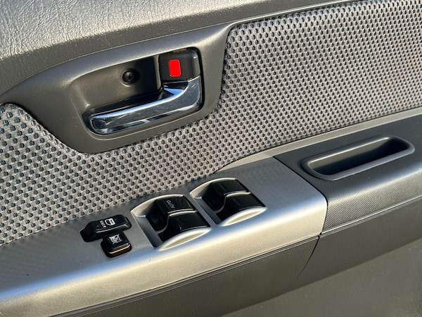 Used Toyota Hilux 2013 for sale - 75600909: Photo 27