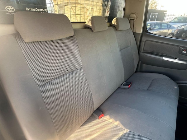 Used Toyota Hilux 2013 for sale - 75600909: Photo 29