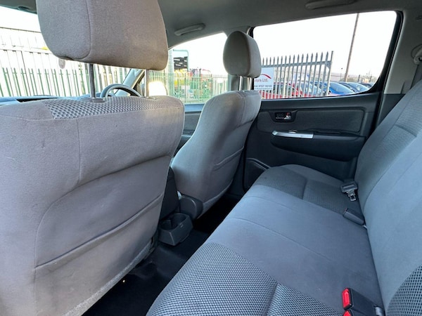 Used Toyota Hilux 2013 for sale - 75600909: Photo 31