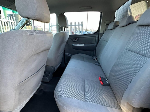 Used Toyota Hilux 2013 for sale - 75600909: Photo 33