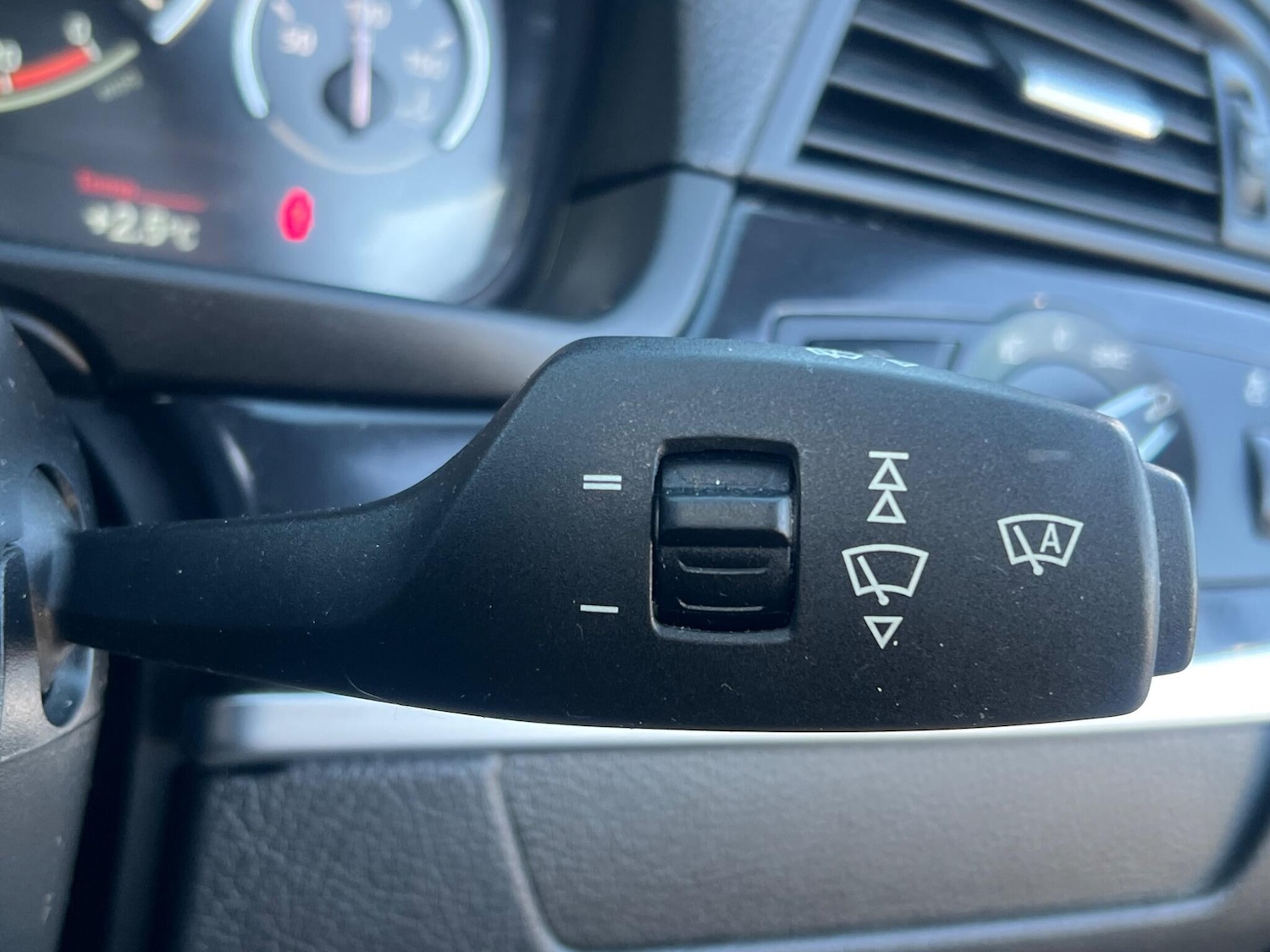 Used BMW 5 Series 2015 for sale - 77074568: Photo 35