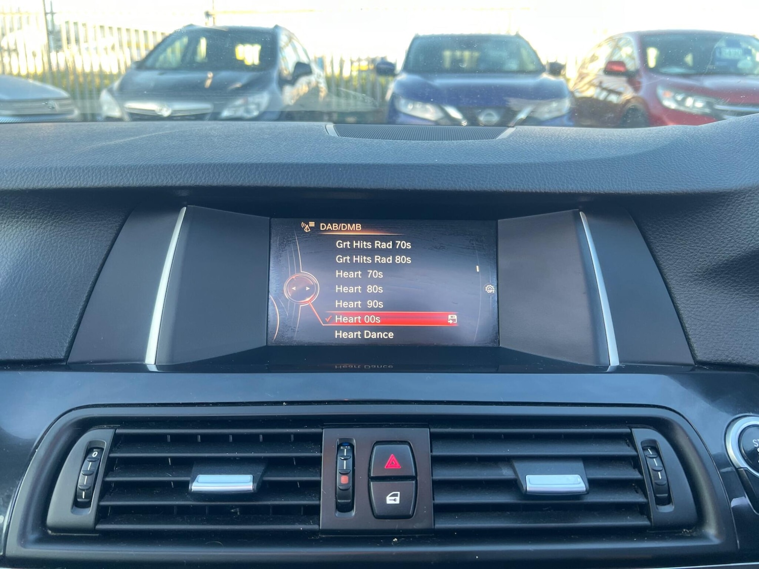 Used BMW 5 Series 2015 for sale - 77074568: Photo 40