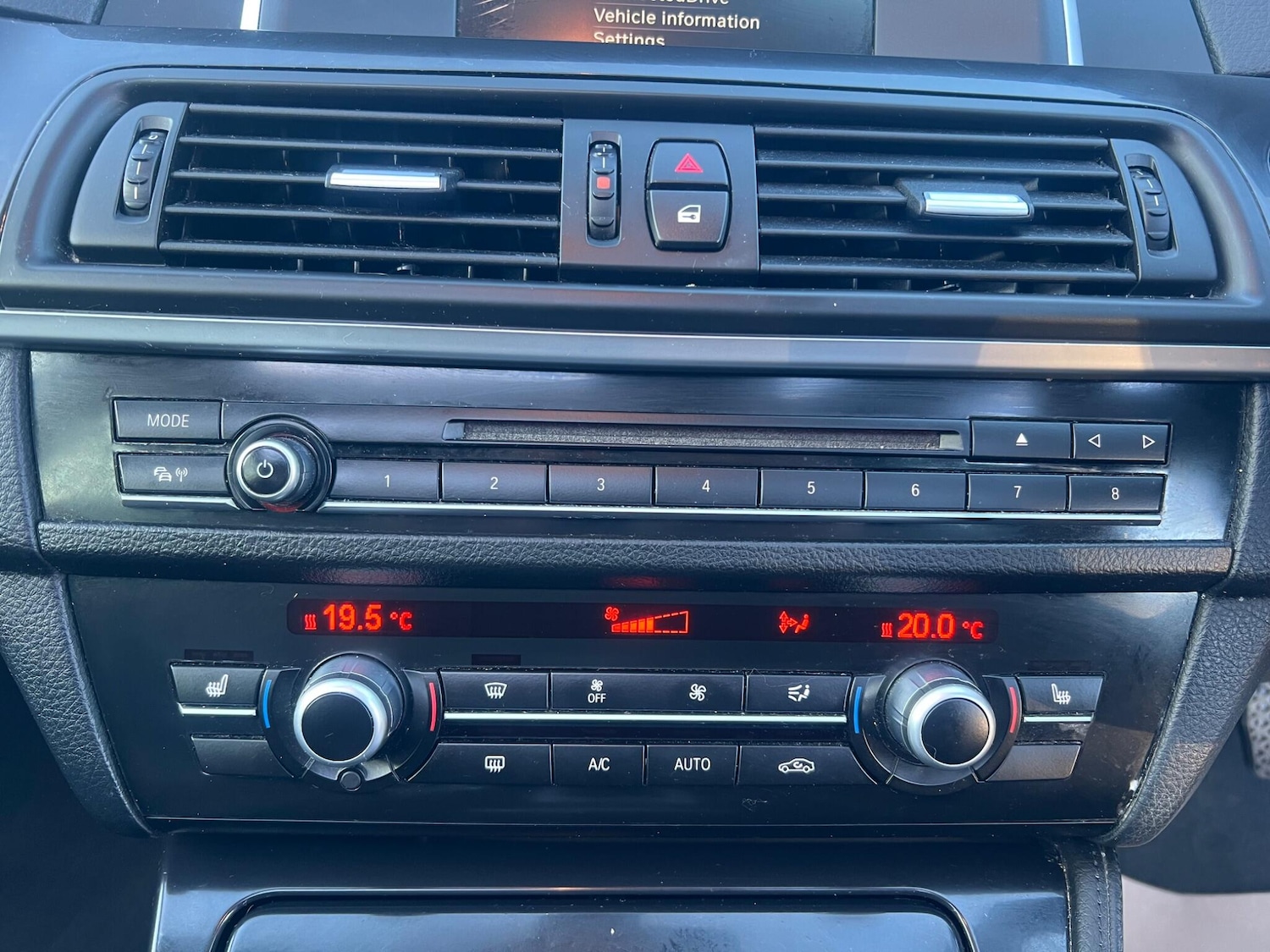 Used BMW 5 Series 2015 for sale - 77074568: Photo 45