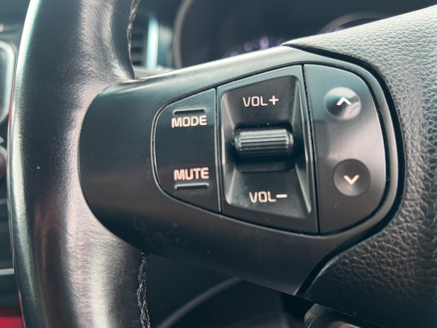 Used Kia Carens 2014 for sale - 77982264: Photo 32