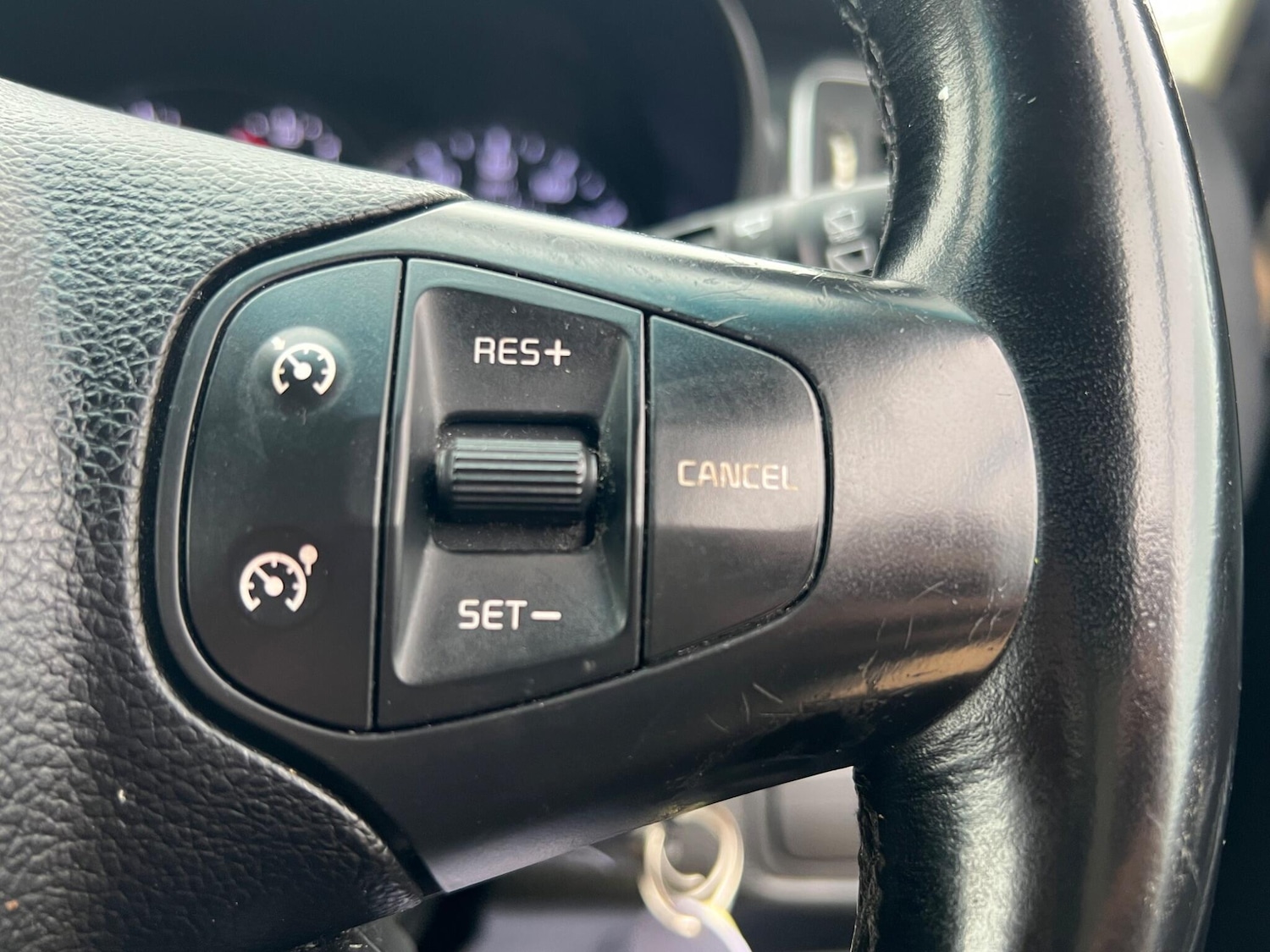 Used Kia Carens 2014 for sale - 77982264: Photo 34