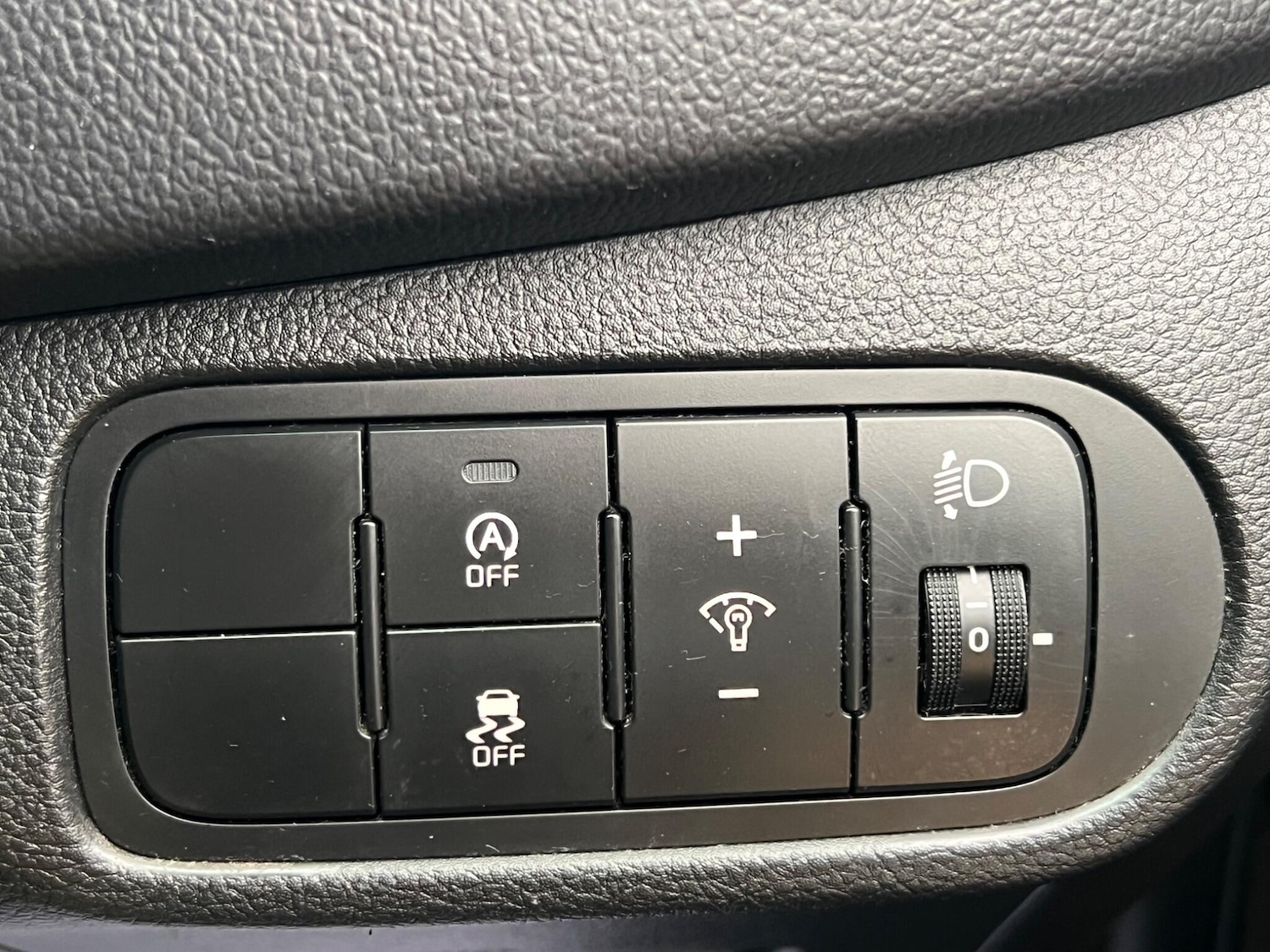 Used Kia Carens 2014 for sale - 77982264: Photo 38