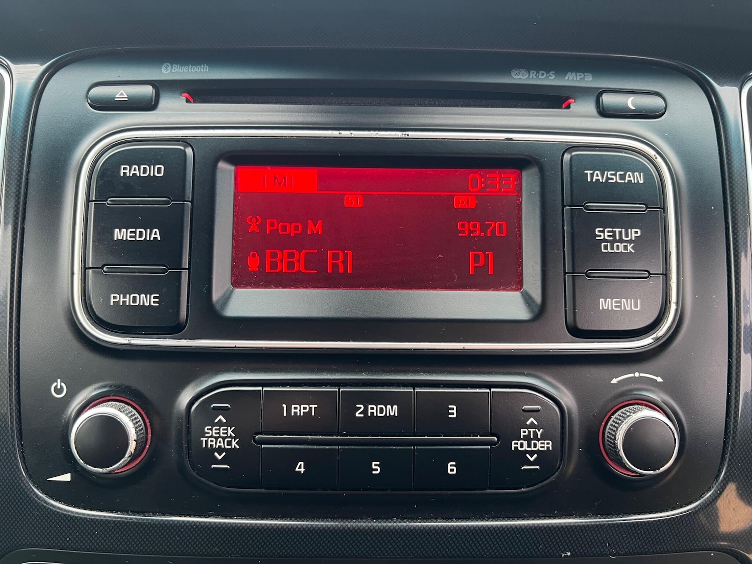 Used Kia Carens 2014 for sale - 77982264: Photo 43