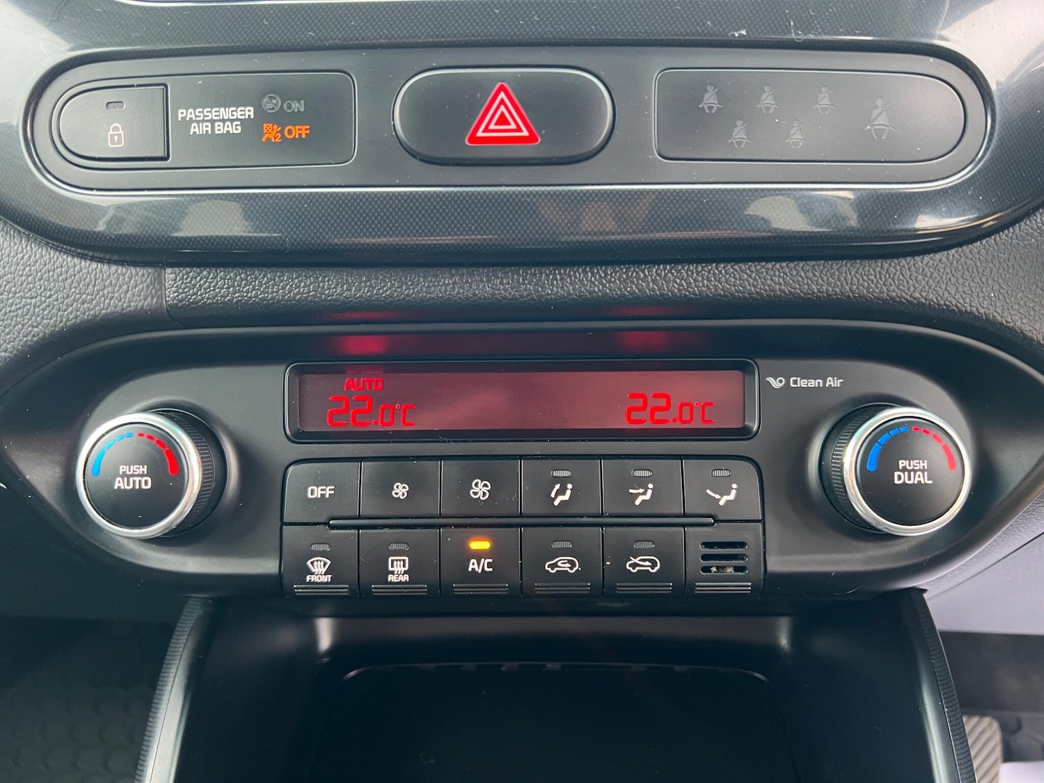 Used Kia Carens 2014 for sale - 77982264: Photo 46