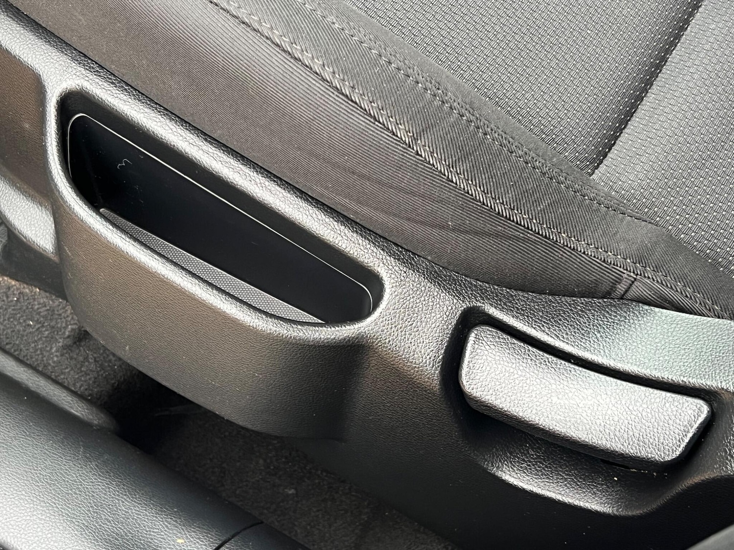 Used Kia Carens 2014 for sale - 77982264: Photo 59